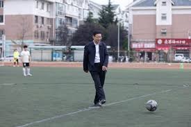 董路与中国足球小将的成长之路